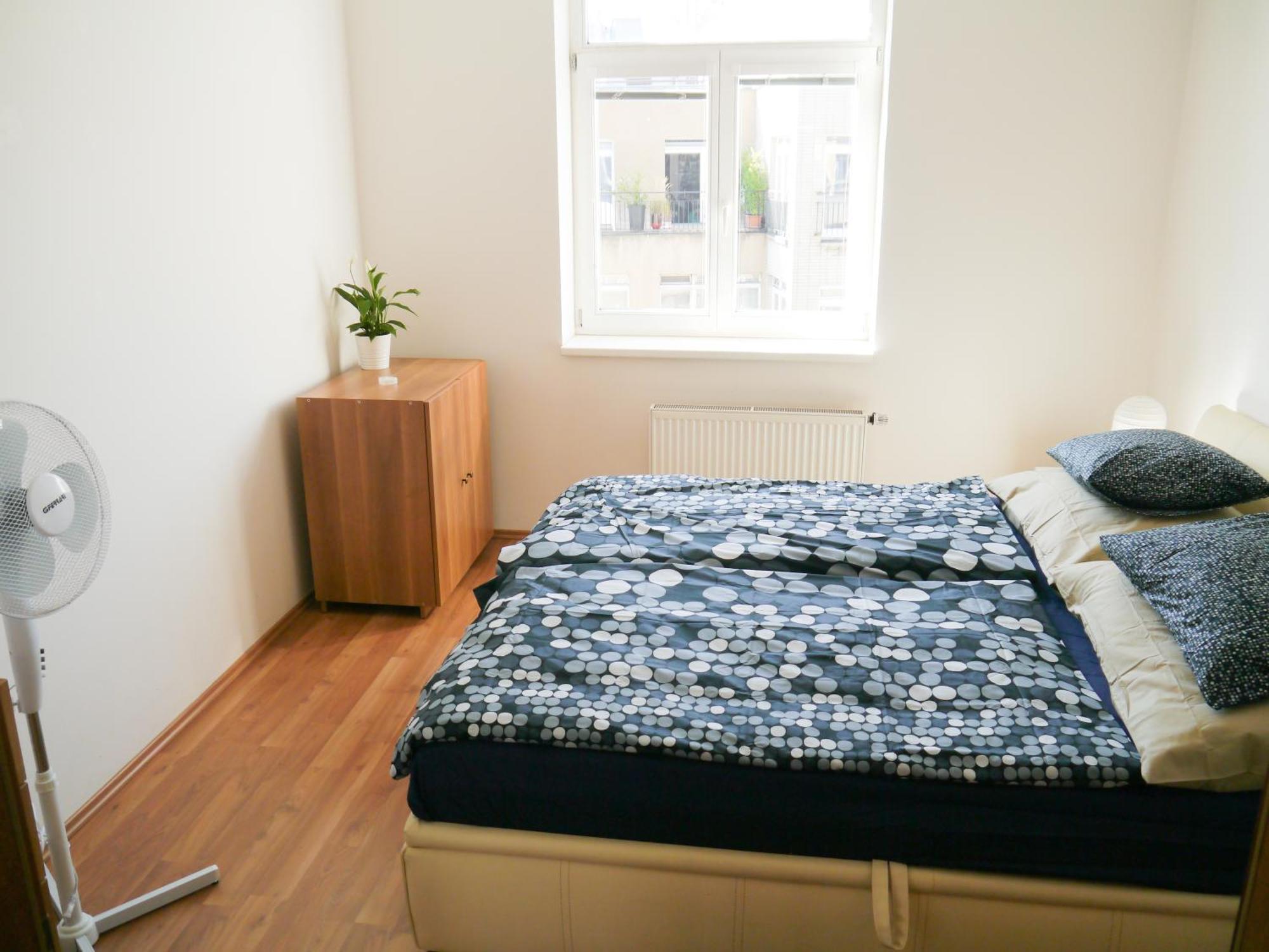 Dahlia Inn Prague Bilik gambar